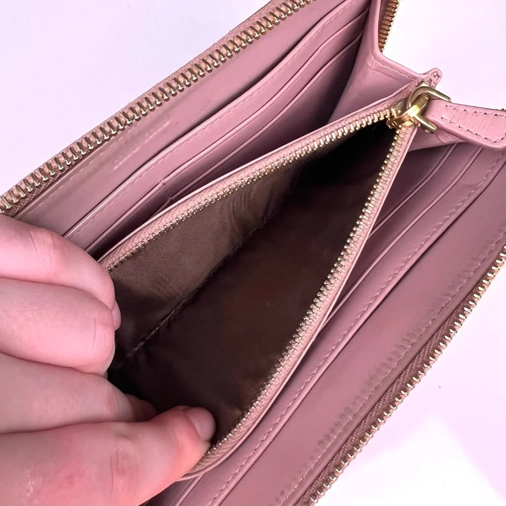Miu Miu Pink Croc-Embossed Wallet